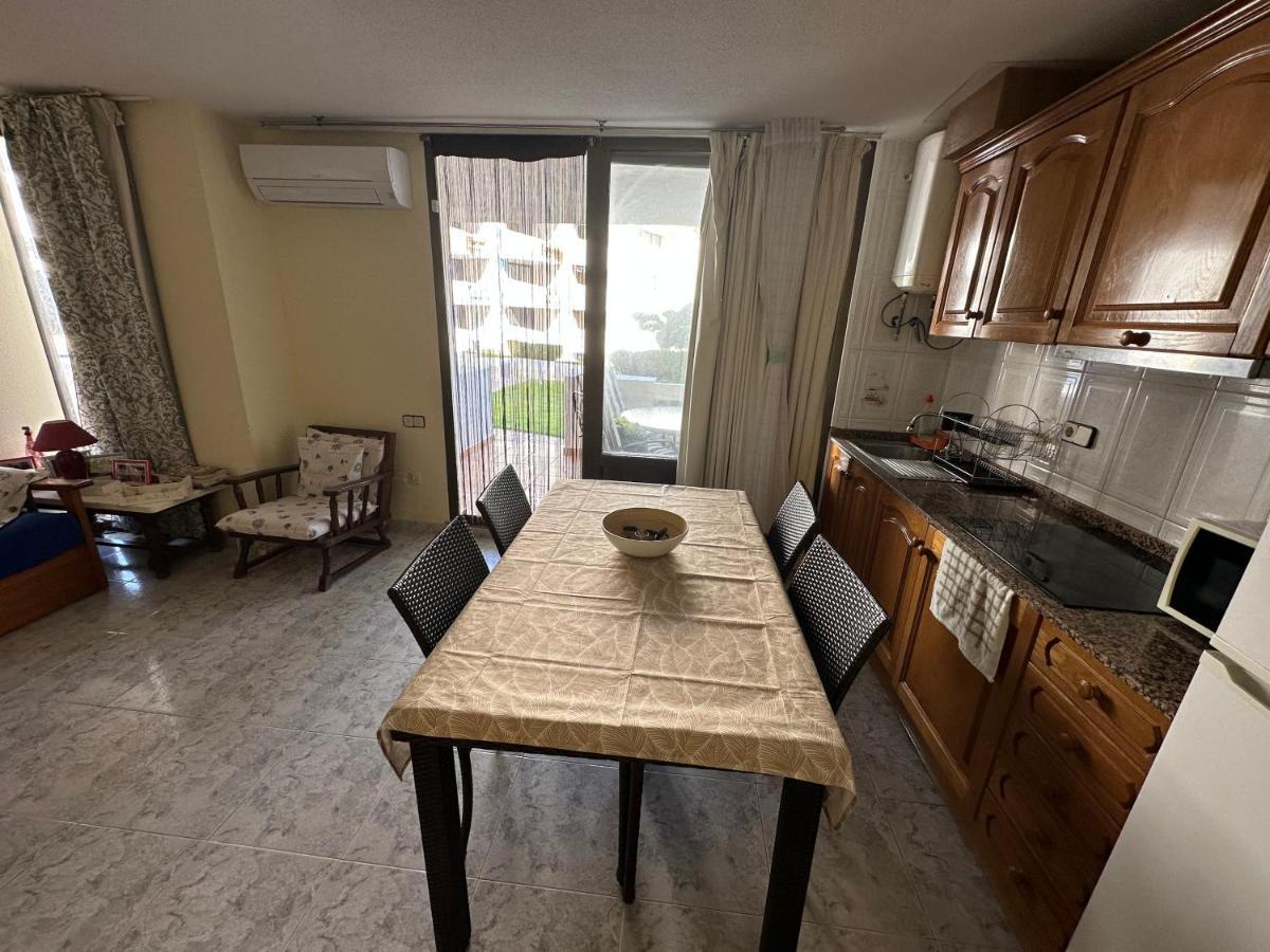 Apartmentos Eurohostal 1Linea De Playa Las Fuentes Alcoceber Ngoại thất bức ảnh